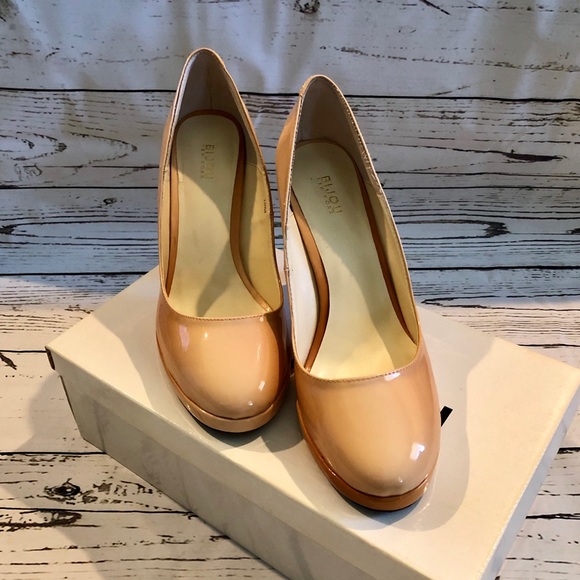 BIJOU NEW YORK—CAMEL OMBRÉ—PLATFORM HEELS!! (EUC) - Picture 5 of 10